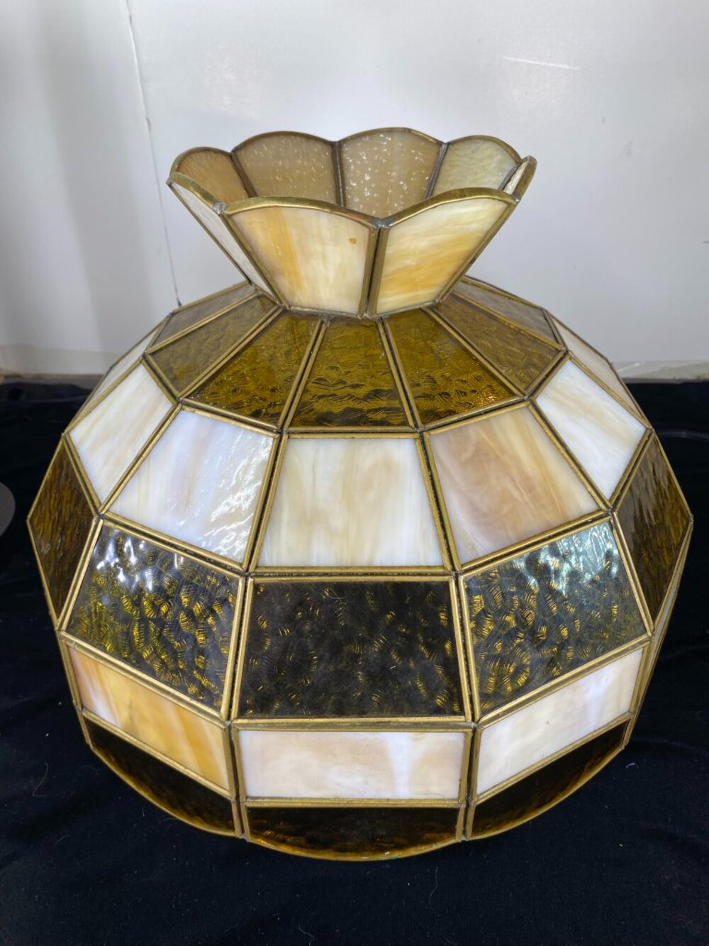 TIFFANY LAMP-1970's , Made In Mexico, Very Good Condition
